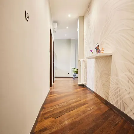 Sant'ambrogio Charme Apartman *